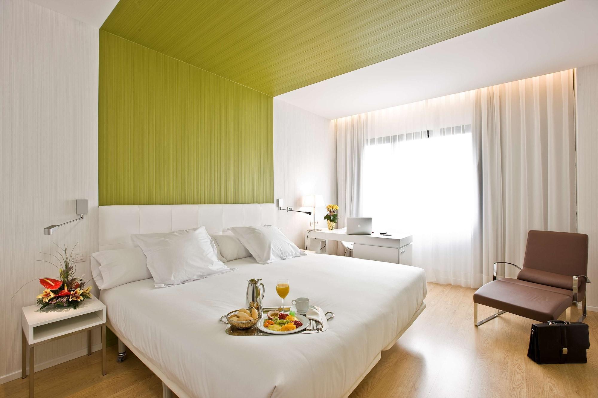 Hotel Zentral Castellana Norte Madrid Zimmer foto
